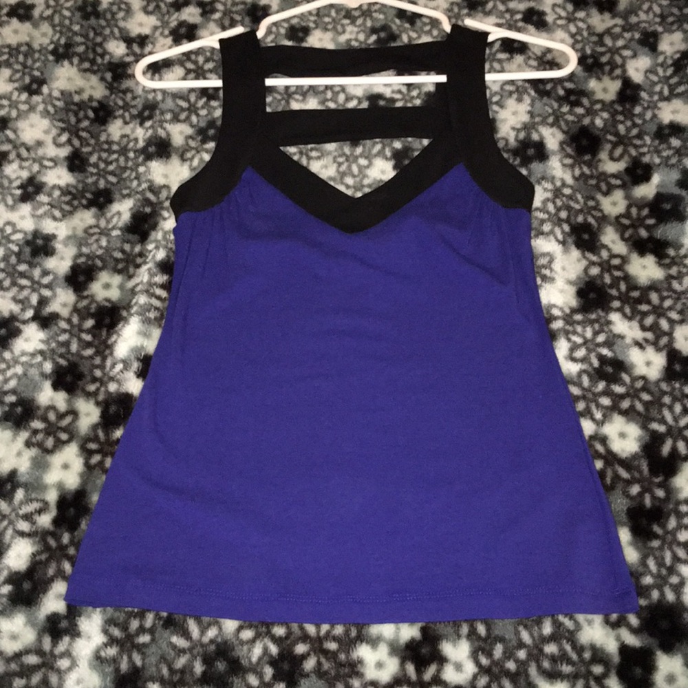 Blue top